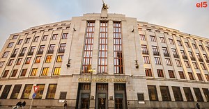 Česká národní banka snížila sazby. Tentokrát možná naposledy