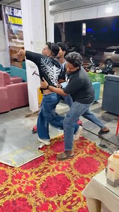 44K views · 151 reactions | Offer Mai dress table 3000 Mai 勞 Dining table b miljata bed b miljata apku . Contact:9390176738 9347220050 . Location aatpaur pillar no 233 k samna Al rahman furniture . #sofá #reels #viral #trendingreels #foryou | Mohammed Adnan Uddin | Facebook