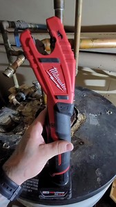 14K views · 76 reactions | Pablo Rivera10X Faster Than Conventional Cutters. M12™ Copper Tubing Cutter. Video Credit： @thecarplumbtrician #MilwaukeeTool #NothingButHeavyDuty | Electrician musk | Facebook