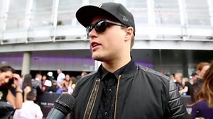 Wise words from Illy - do you be a dickhead, or an areshole? | The Music