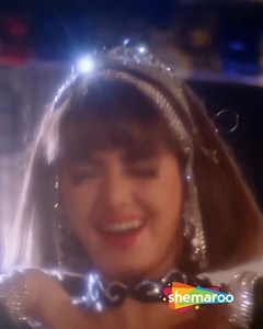 Darwaza Khula Rakhna Mera Yaar Aa Raha Hai Adab Se | Movie Chaand Kaa Tukdaa | Asha Bhosle, | Saawan Kumar | Presenting this beautiful song Darwaza Khula Rakhna Mera Yaar Aa Raha Hai Adab Se from the movie Chaand Kaa Tukdaa in the voice of Asha Bhosle Follow us for more Bollywood songs. Song Name: Darwaza Khula Rakhna Mera Yaar Aa Raha Hai Adab Se Movie: Chaand Kaa Tukdaa (1994) Singer: Asha Bhosle, Lyrics: Saawan Kumar Music: #ShemarooFilmiGaane #BollywoodRetroSongs #RetroVibes #Asha Bhosle # #