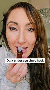 I love using oils in place of expensive serums and Botox. 🌿 I love a cool rollerball under my eyes to gently massage my delicate under eye skin in the morning to take down the puffiness. 🌿 FOLLOW For more natural solutions and oral hygiene tips. 🌿For my favorite organic oils that I use everyday to make my oil blends You can find them in the link in my bio under my photo on my front page or comment "ORGANIC " You can also get them here 👇 http://www.anorganicoasis.com/?ref=insideoutbeauty #und