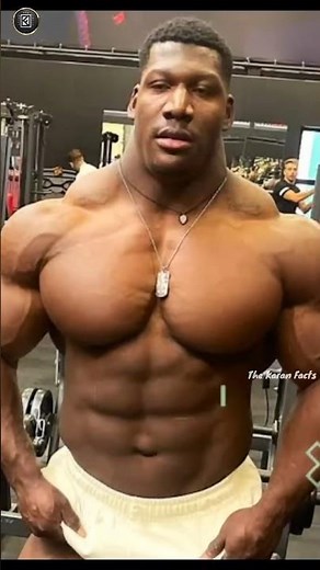 This Bodybuilder have the biggest neck in history | Neckzilla | Rubiel Mosquera | #shorts #gym