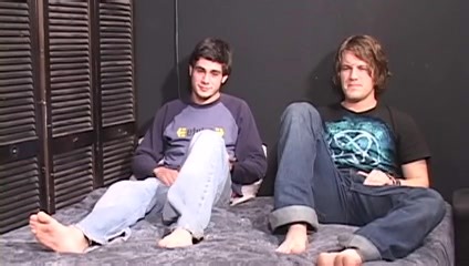 Friends Discover Sex w/o girls
