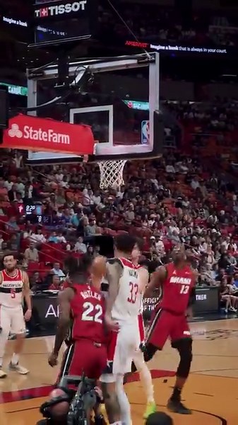 19K views · 232 reactions | Jimmy Butler gets buckets 画  Miami Heat #RepublikaNgNBA #HEATCulture | NBA Philippines | Facebook