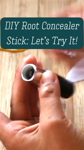 The real test: how well does it work? I tried my homemade natural root concealer stick on my regrowth, and wow, I am still amazed by the results every time. ✔️ No stiffness or flakes ✔️ Blends seamlessly ✔️ Feels nourishing, not heavy Would you try this instead of store-bought? Full recipe beginner tips now on the blog! | Oh, The Things We'll Make