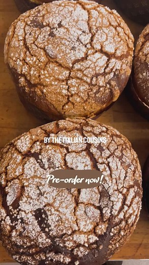 Our homemade panettone is finally on its way. Made with top ingredients and all the warmth of our little bakery on Odengatan 78. PRE-ORDERS ARE NOW OPEN: https://theitaliancousins.se/panettone-2025/ #Panettone #theitaliancousins #madeinsweden #stockholm #bakery #homemade | The Italian Cousins