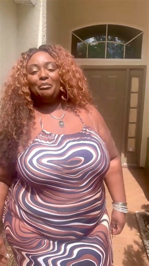 1.8K views · 86 reactions | Your confidence is SHOWING 殺 #motivation #confidence #love #happiness #life #prayer #lifecoach #lifeline #plussize #plussizefashion #style #beauty #empoweringwomen #health #loveyourcurves #womenover40 #lifestyle #life | Nikkie Bendross - Life Coach & Plus Size Model | Facebook