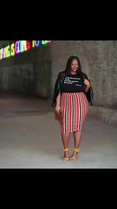 Ronde et belle 🥰 LOOK INSPIRATION #vendredi #femme #look #style #mode 🎶#NT 🧚‍♀️✅🎺🆗️ toujours les bonnes et belles choses d' Afrique😌 #mode #ordoregroup #cestdabordpourvous #NT #stylé #ronde #bonvendredileslumineux | Or Doré