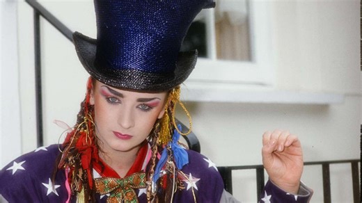 10 celebrities who defied gender norms