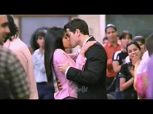 Shriya Saran Hot Smooch || kiss Wiss || Full HD