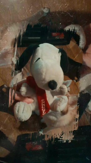 #dogsofinstagram #puppiesofinstagram #puppyplaytime #dogtoys #snoopydog | Nicole Robby Mckinney