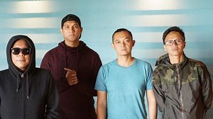 Download MP3 Lagu Terendap Laraku - Naff, Lengkap dengan Lirik dan Video Klipnya - Tribunnews.com