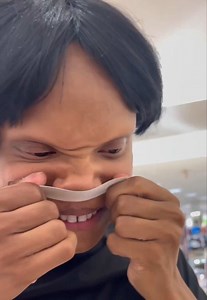 Ugh!! I went fragrance shopping and this worker just can’t get it right!! 😤 #dillardsarborplacemall #NormanFreeman Click the link in my bio to watch the full video on YouTube‼️