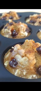 Delicious Steamed Oatmeal Muffin with Honey! Super Easy Snack!😋❤️👍 Ingredients 1 cup rolled oats / oats flour 1 tsp baking powder 1/4 tsp salt 1/2 tsp cinnamon 3-4 small bananas 200g 1/4 cup milk 1/4 cup butter 1/4 cup honey or brown sugar or maple syrup 1 egg, room temperature 1/4 cup dark chocolate chips more for toppings 1 tsp vanilla Enjoy!❤️ Thanks for watching!😍 | Foodalicious Homestyle