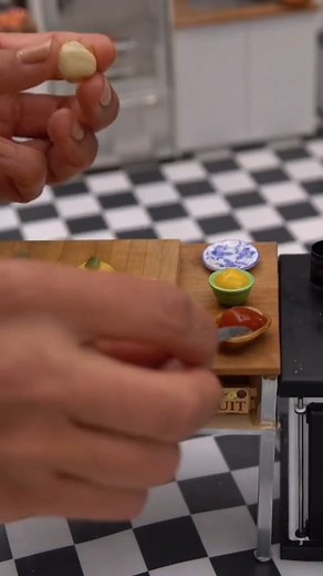 17K views · 273 reactions | This is the cutes MC Burger!  | Tiny Kitchen | Facebook