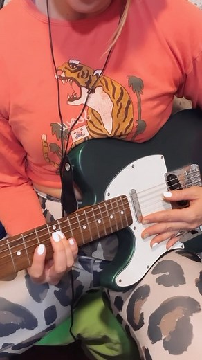 27 reactions · 5 comments | Hard gel nails make the best guitar pick 朗 music is my happy place #music #makingmusic #femaleproducer #graciebassie #logic #homestudio #guitar #riddim #livesomelife #monday #reggae #reggaemusic #femalemusician #grateful | Gracie Bassie | Facebook