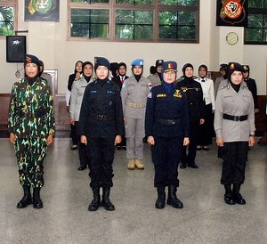 Indonesia’s police chief wants to form a department staffed entirely by female officers | Coconuts