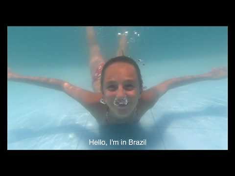Carla Underwater swimming in Brazil