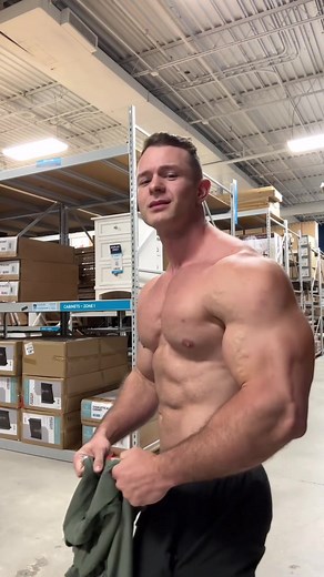 Joey Sullivan Muscle Flexing at the Gym