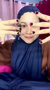 Cikgu ayu pun pakai inai celup elyss tau 😍 Tengok la lawa gila cikgu ayu pakai . Tapi untuk kuku cikgu ayu pakai code cinta & danish 🤗 Lepastu kering celup dengan inai celup elyss 👍🏻 WAHH WAHH cantiknya kejadian dia 😍😍😍 Sumpah love warna inai ni terang tak luntur tau hampaaa so cepat cepat grab tak menyesal wey EM8 sahaja ✅✅✅ Bole guna banyak kali tau tak hbs aihh | CIK PUAN AUNI