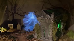 Check out this spooky AR graveyard diorama with flying ghosts | Nathie