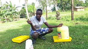 1.5K views · 126 reactions | How to make Cheap Automatic Homemade chicken drinkers.. . . #poultryfarming #Farmup #farmupchicks #chicken #Chickens #PoultryPerfection #FarmLife #SustainableFarming #FarmUpPoultryFarm #FarmFresh #FarmUpPoultry #PoultryFarm | Farm Up | Facebook