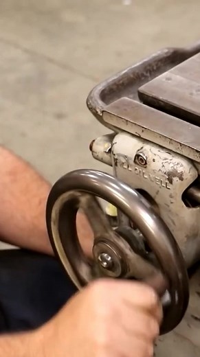 Replacing Old Gears #reels #gearreplacement #machine #metalwork #keithrucker | VintageMachinery.org