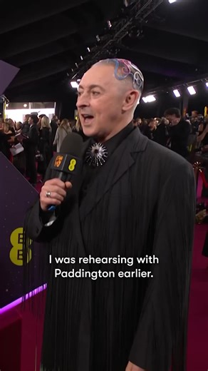 Alan Cumming Meets Paddington Bear at the BAFTAs