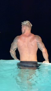 Late night swim, because the pool’s even better when it’s quiet 🌌🏊‍♂️ #NightSwimVibes #MidnightDip #MoonlitPool #ChillNights #LateNightVibes #SwimUnderTheStars #PoolGoals #UnwindTime | Filou miami