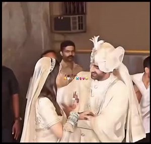 1.3K views · 15 reactions | The cutest couple in town rn 凉﫶 | ScoopWhoop Humor | Facebook