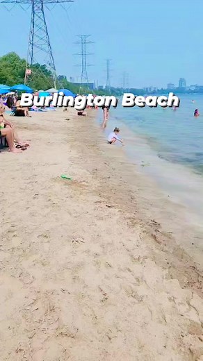Travel with me to Burlington beach, Burlington, Ontario #burlingtonbeach #beach #Burlington #beachlife #lake #travel #ExploreCanada #explorecanada #lakeontario | Explore Canada