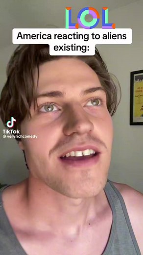 ALIENS ALIENS WOW | Leftist Gamer Memes