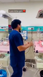 Doctor check up baby | The birth room