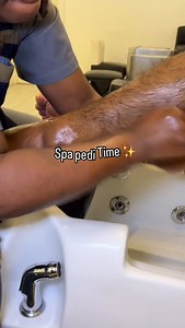 This is the pedicure service that’s meant to pamper your feet and give them a complete smooth and rejuvenated feeling • •• Book your appointment today!😍✨⬇️ 📞0746998728 Kiambu Rd Branch(New✨) 📞0707271722 📍DAYKIO PLAZA Ngong rd 📞0707018107 📍THE MALL Westlands, Basement 📞0757270296 📍BIHI TOWERS 8th floor suite 2 📞0769 933 577 📍NEXTGEN MALL 1st floor suite 28 #kenyafashion #kenyastyle #beautykenya #kenyanails #kenyanbeauty #nairobifashion #nairobistyle #nairobibeauty #explorekenya #254styl