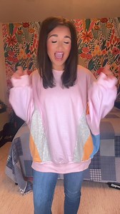 It's giving Retro✨ https://loom.ly/CF-XNpM #colorblock #jacket #pinkpullover | Willow Boutique