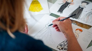 Mini Monde : l’histoire de la mode racontée aux enfants