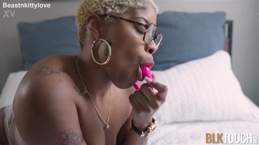 honeydippedc & KittyntheBeastebony