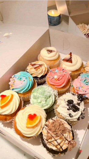 It’s called #balance. ‍♀️ PS the small box of cupcakes in the back are vegan and GF. Just sayin. | Hayley Hobson | Facebook