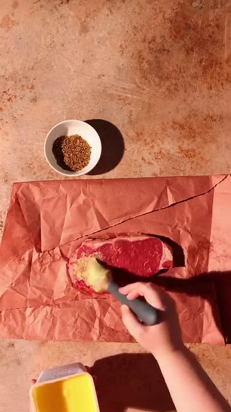 These grilling hacks are ghee-nius! For a perfectly tender, juicy steak, spread Carrington Farms Organic Ghee on both sides of the steak before grilling, it won't smoke and burn like butter. 🥩✨ And for our veggie lovers, fear not: our Ghee Cooking Spray turns Teriyaki Cauliflower Steaks into non-stick, healthy bites even the steak eaters will love! 🤤 Incorporate Carrington Farms into your next BBQ with the recipe at the link below 🔥 https://carringtonfarms.com/blogs/recipes/teriyaki-cauliflow