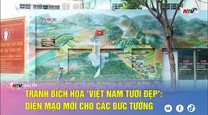 Không còn là nơi dán những tờ rơi quảng cáo đặc kín, những số điện thoại tín dụng đen, những nét vẽ nguệch ngoạc, nham nhở, những bức tường công cộng tại trung tâm TP.HCM đã thay áo mới, rực rỡ, tinh tươm nhờ công trình "Việt Nam tươi đẹp". | Truyền hình Nghệ An