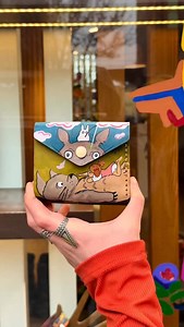 My Neighbor Totoro inspired hand-painted wallets 🎨 Crafted from genuine leather☀️ Made to feel warm, nostalgic, and unique 💛 🌍 DM for FREE WORLDWIDE SHIPPING | ARLI