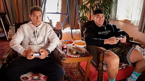 Bump - Series 2: 1. Daddy Sleepover