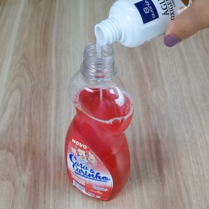 Pour hydrogen peroxide into the disinfectant, and you'll be surprised by the result | Recipes of Drika