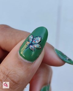 Glittery summer nail art idea | Crazy Nailzz - The Nail Art Studio