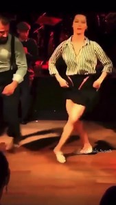 5.9K views · 40 reactions |  Anybody can Chicago Juke #jukepartychicago #jukebox #chicagojuke #danceoff | Mala Sweets | Facebook