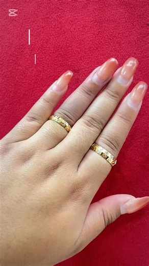 New gold couple rings this wedding season just for you ✨ Grad your now from Shalimar jewellers ❤️ #shalimarjewellers #shalimar #trustedsince30years | Shalimar Jewellers