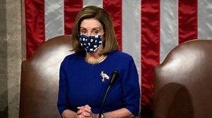 Intrusion au Capitole: une femme soupçonnée d'avoir voulu vendre aux Russes l'ordinateur de Pelosi