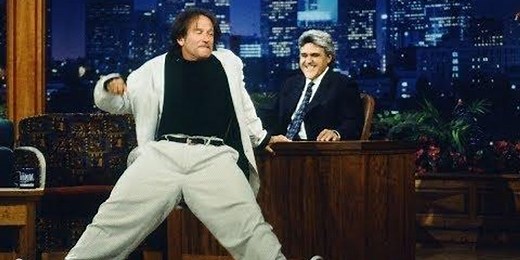 Watch Robin Williams hilariously take over interviews in this brilliant compilation