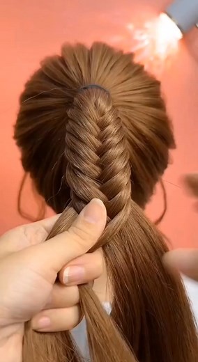 Tutorial kepang rambut simpel dan cantik #reels #tutor #simpel #keren #cantik #kepangviral #fyp | Mak Iko Borneng